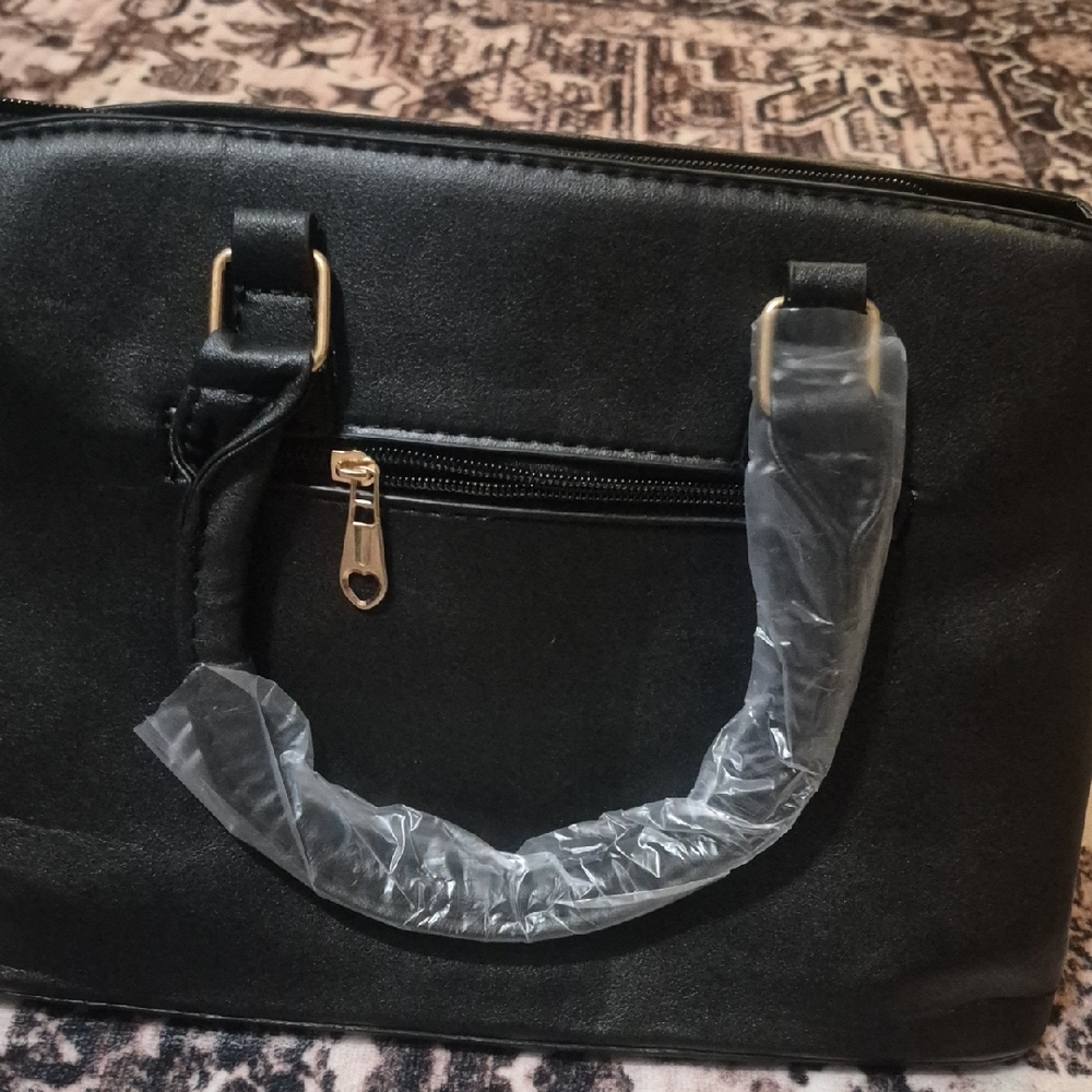 Elegant Black Handbag